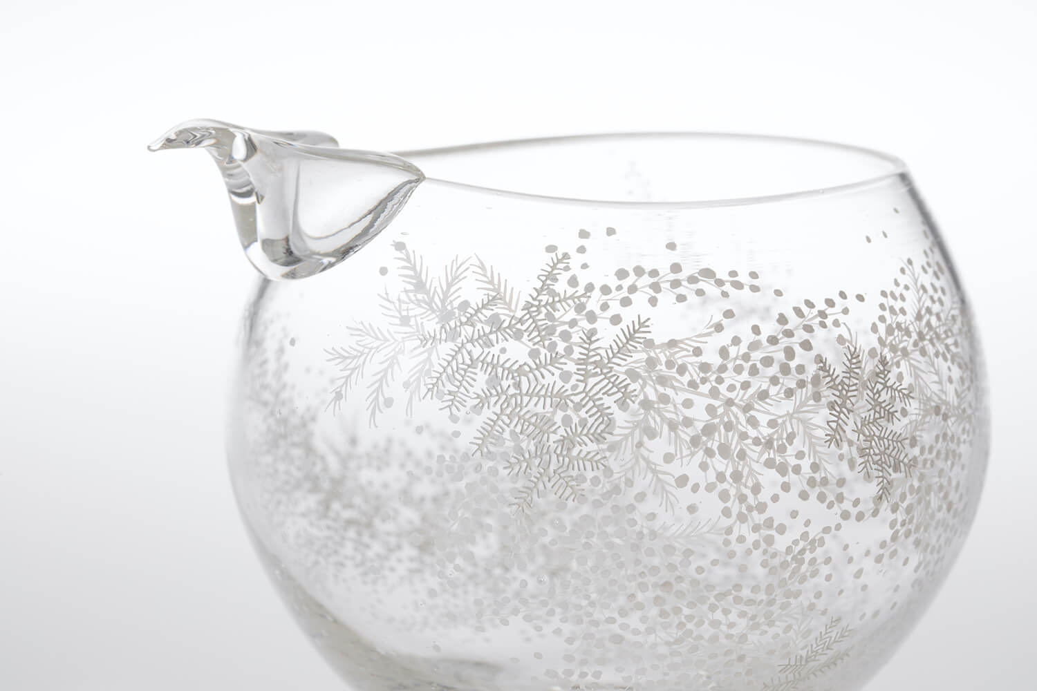 Nishiyama_yuki_glass